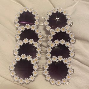 Adult daisy flower disco sunglasses